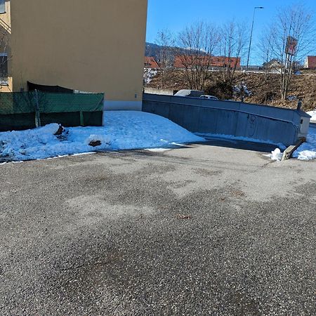 Charmante Ferienwohnung In Villach Exterior foto