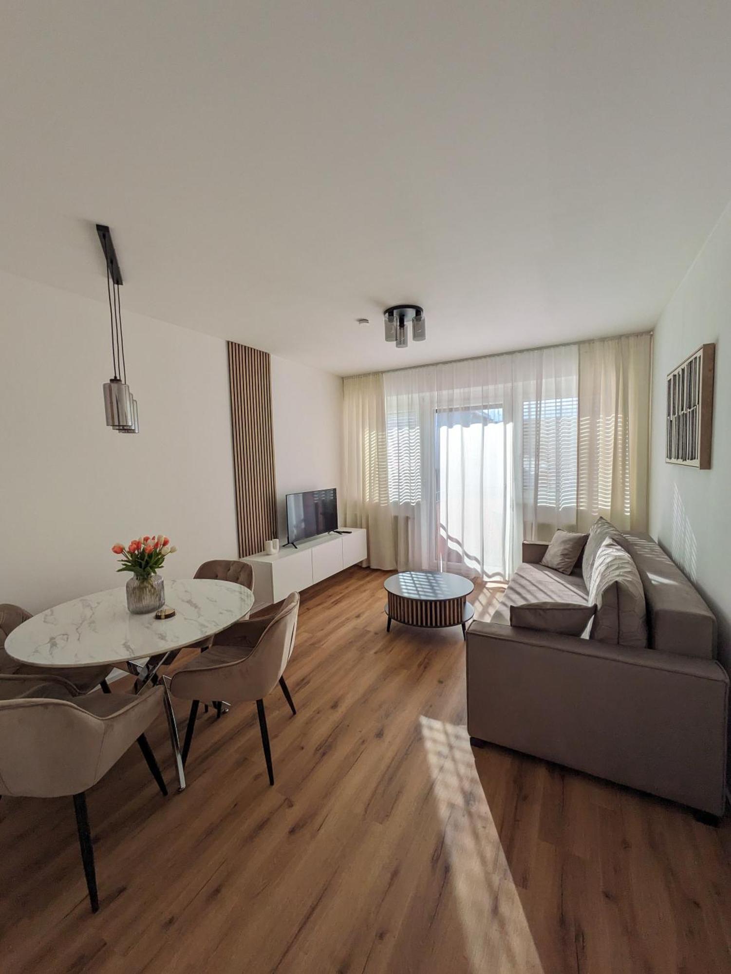 Charmante Ferienwohnung In Villach Exterior foto